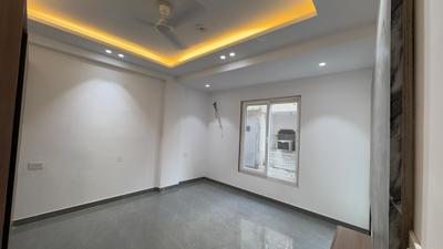 Bedroom Image of 1150 Sq.ft 3 BHK Builder Floor for rent in Chhattarpur New Delhi for Rs. 40000