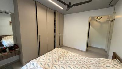 Bedroom Image of 1050 Sq.ft 3 BHK Apartment / Flat for sale in Santacruz West Mumbai for Rs. 60000000