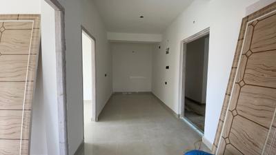 Living Room Image of 785 Sq.ft 2 BHK Apartment / Flat for sale in Keshtopur Kolkata for Rs. 3140000