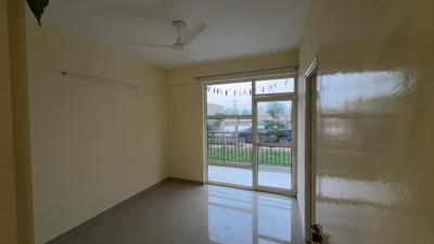 Bedroom Image of 400 Sq.ft 1 BHK Apartment / Flat for rent in Pyramid Infinity, Sector 70 Gurgaon for Rs. 20000