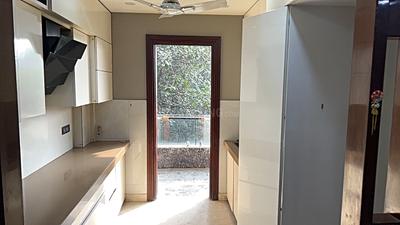 3 BHK Independent Builder Floor