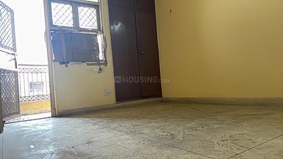 Bedroom Image of 1700 Sq.ft 3 BHK Apartment / Flat for rent in Vasundhara Ghaziabad for Rs. 26000