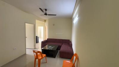 Living Room Image of 900 Sq.ft 3 BHK Apartment / Flat for sale in Pyramid Altia, Sector 70 Gurgaon for Rs. 9000000