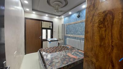 Bedroom Image of 950 Sq.ft 3 BHK Builder Floor for rent in Dwarka Mor New Delhi for Rs. 25500