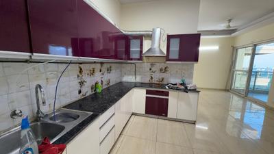 Kitchen Image of 1850 Sq.ft 3 BHK Apartment / Flat for sale in Gaurs Sports Wood, Sector 79 Noida for Rs. 28000000