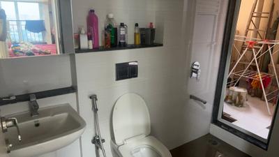 Rustomjee Urbania Aurelia Bathroom One 3