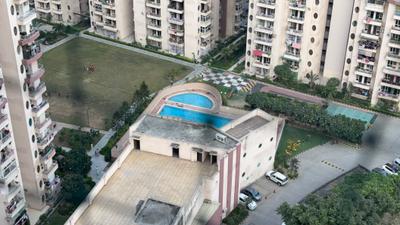 Image of 1320 Sq.ft 2.5 BHK Apartment / Flat for sale in Supertech Livingston, Crossings Republik, Ghaziabad for Rs. 9100000