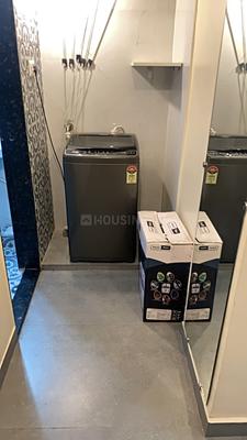 Bathroom Image of 550 Sq.ft 1 BHK Apartment / Flat for rent in Pune Cantonment Pune for Rs. 35000