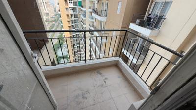 Balcony Image of 1200 Sq.ft 3 BHK Apartment / Flat for sale in Amrapali Crystal Homes Phase 1, Sector 76 Noida for Rs. 17875000