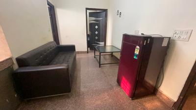 1 RK Independent Builder Floor