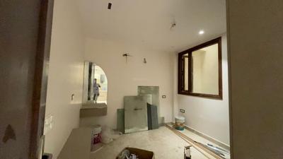 Bedroom Image of 1620 Sq.ft 3 BHK Builder Floor for sale in Janakpuri New Delhi for Rs. 30500000