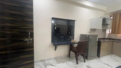 Living Room Image of 1000 Sq.ft 1 BHK Builder Floor for rent in Sector 57 Gurgaon for Rs. 36000