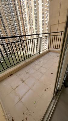 Image of 1100 Sq.ft 2.5 BHK Apartment / Flat for sale in Amrapali Verona Heights, Noida Extension, Greater Noida for Rs. 8045000