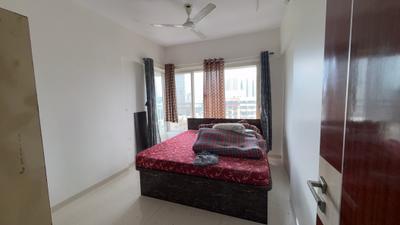 Bedroom Image of 750 Sq.ft 2 BHK Apartment / Flat for rent in Dhoot Sky Residency New Sonali CHSL, Malad West Mumbai for Rs. 65000