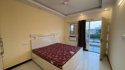 Bedroom Image of 500 Sq.ft 1 BHK Builder Floor for rent in DLF Phase 3 Gurgaon for Rs. 32500