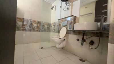 Image of 1700 Sq.ft 3 BHK Apartment / Flat for rent in Gaurs Sports Wood, Sector 79, Noida for Rs. 40000