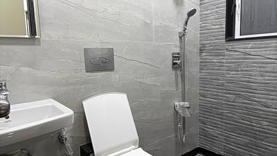 Image of 1050 Sq.ft 3 BHK Apartment / Flat for sale in Triumph Swastik, Malad West, Mumbai for Rs. 32600000