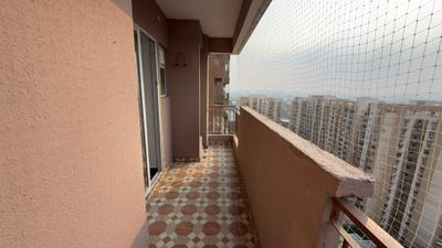 Image of 1135 Sq.ft 2 BHK Apartment / Flat for sale in Land Craft Golflinks Apartments, Pandav Nagar, Ghaziabad for Rs. 9100000