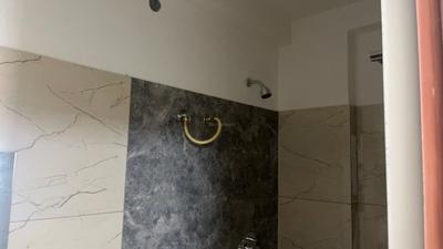 Bathroom Image of 650 Sq.ft 1 BHK Apartment / Flat for rent in Whitefield Bengaluru for Rs. 24000
