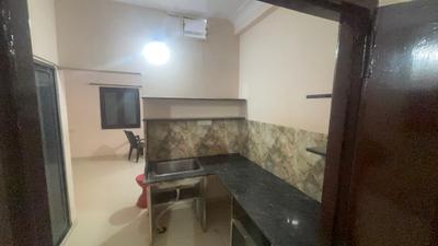 Kitchen Image of 400 Sq.ft 1 BHK Studio for rent in Vijay Nagar Indore for Rs. 13500