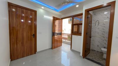 Bedroom Image of 4000 Sq.ft 12 BHK Independent House for sale in Razapur Khurd New Delhi for Rs. 22000000