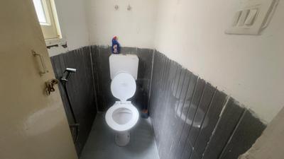 Bathroom Image of 500 Sq.ft 1 BHK Apartment / Flat for sale in ROF Ananda, Sector 95 Gurgaon for Rs. 4100000
