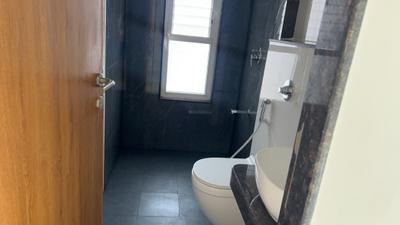 Image of 1250 Sq.ft 3 BHK Apartment / Flat for sale in K Raheja Sterling Tower 5, Mohammed Wadi, Pune for Rs. 14000000
