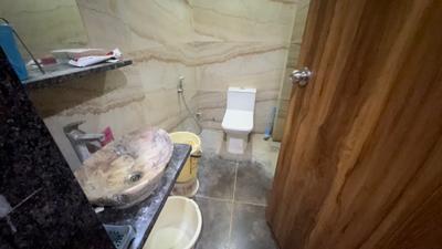 Bathroom Image of 190 Sq.ft 1 RK Independent House for rent in Mansarovar Nagar Indore for Rs. 11000