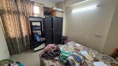 Bedroom Image of 1275 Sq.ft 2.5 BHK Apartment / Flat for sale in Gardenia Square, Crossings Republik Ghaziabad for Rs. 8300000