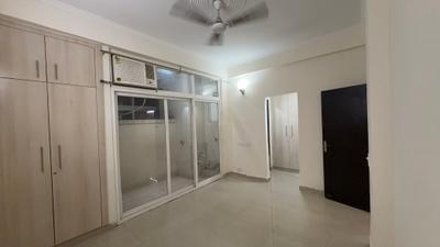Bedroom Image of 1700 Sq.ft 3.5 BHK Villa for rent in Amrapali Dream Valley, Noida Extension Greater Noida for Rs. 30000
