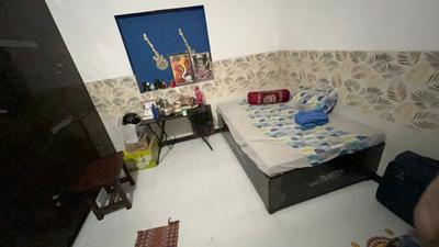 Living Room Image of 1000 Sq.ft 2 BHK Builder Floor for rent in Lohamandi Agra for Rs. 5500