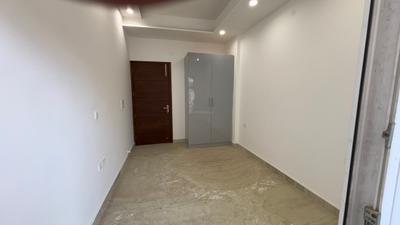 Bedroom Image of 1050 Sq.ft 4 BHK Apartment / Flat for sale in Sector 5 Rohini New Delhi for Rs. 10000000