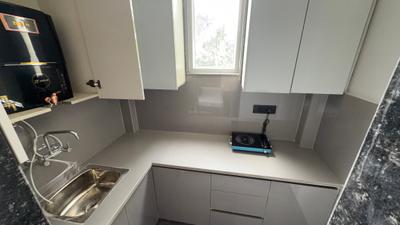 Kitchen Image of 580 Sq.ft 1 RK Builder Floor for rent in Unitech Residency Greens, Sector 46 Gurgaon for Rs. 24000