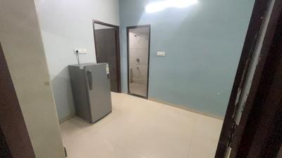Living Room Image of 250 Sq.ft 1 BHK Apartment / Flat for rent in Scheme No 54 Indore for Rs. 14500