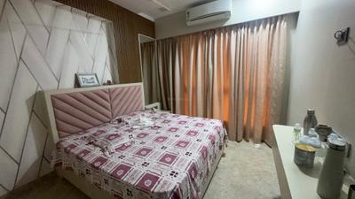 Bedroom Image of 1050 Sq.ft 3 BHK Apartment / Flat for sale in Karwa And Kewal Kiran Ashish Building Of Emticibom Employees CHS Ltd, Malad West Mumbai for Rs. 34900000