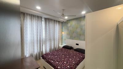 Bedroom Image of 730 Sq.ft 1.5 BHK Builder Floor for rent in Amanora Future Towers, Hadapsar Pune for Rs. 40000