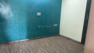 Bedroom Image of 900 Sq.ft 2 BHK Apartment / Flat for sale in GH 14 DDA MIG, Paschim Vihar New Delhi for Rs. 12000000