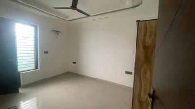 Bedroom Image of 1800 Sq.ft 3 BHK Builder Floor for rent in BPTP Eden Estate, Sector 81 Faridabad for Rs. 40000