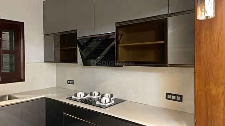 sunny enclave Main Image 1