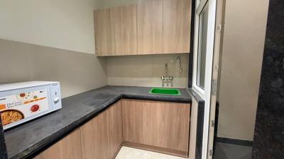 Kitchen Image of 350 Sq.ft 1 RK Apartment / Flat for rent in Sector 30 Gurgaon for Rs. 26000
