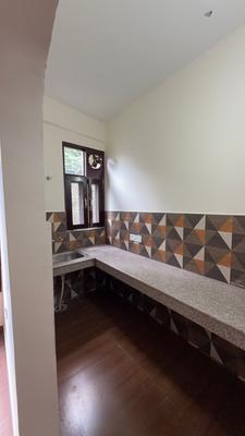 Kitchen Image of 422 Sq.ft 1.5 BHK Apartment / Flat for sale in Kumarhatti Solan for Rs. 4000000