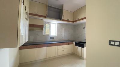 Kitchen Image of 1200 Sq.ft 1 BHK Apartment / Flat for rent in Bommanahalli Bengaluru for Rs. 33999