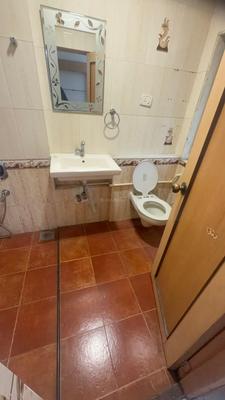 Image of 1250 Sq.ft 3 BHK Apartment / Flat for sale in Oberoi Gardens, Kandivali East, Mumbai for Rs. 46000000