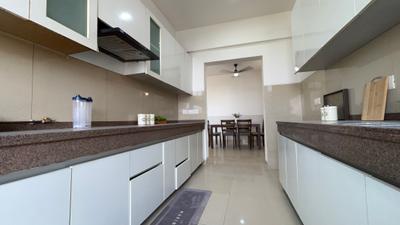 Kitchen Image of 1900 Sq.ft 3 BHK Apartment / Flat for sale in Emaar Palm Gardens, Sector 83 Gurgaon for Rs. 23550000