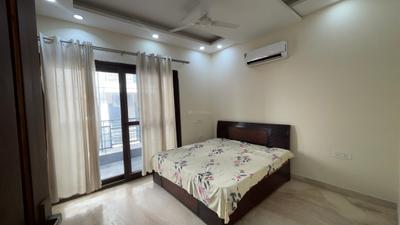 Bedroom Image of 3078 Sq.ft 4 BHK Builder Floor for rent in Sector 52 Gurgaon for Rs. 77000