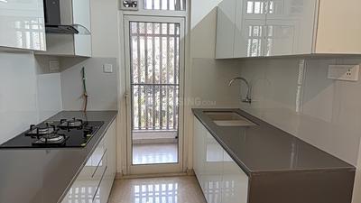 Kitchen Image of 758 Sq.ft 1 BHK Apartment / Flat for sale in Godrej The Trees, Vikhroli East Mumbai for Rs. 18500000