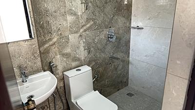 Bathroom Image of 550 Sq.ft 1 BHK Builder Floor for rent in HSR Layout Bengaluru for Rs. 26000