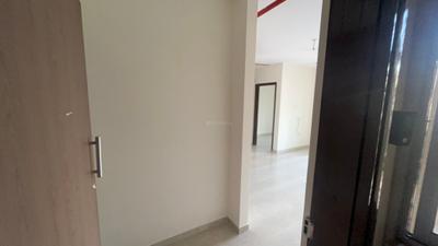 Living Room Image of 650 Sq.ft 2 BHK Apartment / Flat for rent in Dosti West County, Thane West Thane for Rs. 30000