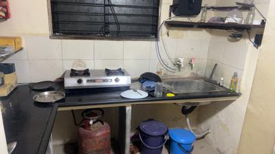 Kitchen Image of 800 Sq.ft 1 BHK Apartment / Flat for rent in Lalaram Nagar Indore for Rs. 8000