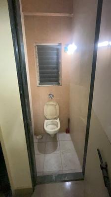 Bathroom Image of 580 Sq.ft 1 BHK Apartment / Flat for sale in Wadgaon Sheri Pune for Rs. 3600000